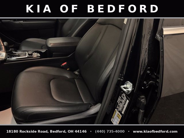 Certified 2025 Kia Sportage EX AWD/4WD image 13