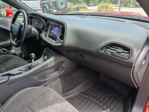 Used 2023 Dodge Challenger R/T w/ Plus Package image 29