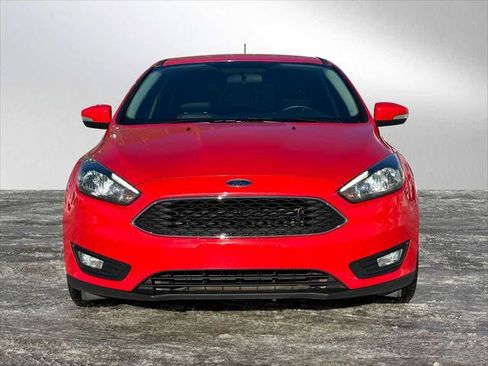 Used 2015 Ford Focus SE w/ Equipment Group 201A image 8