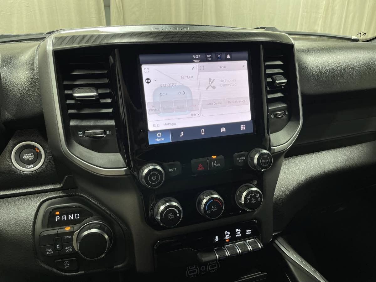 Used 2026 RAM 1500 Express AWD/4WD image 12
