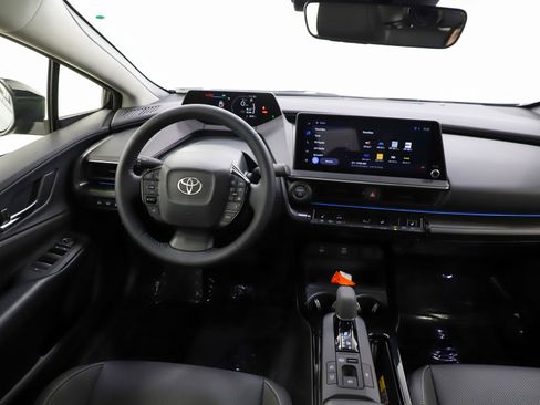 Used 2025 Toyota Prius Limited image 14