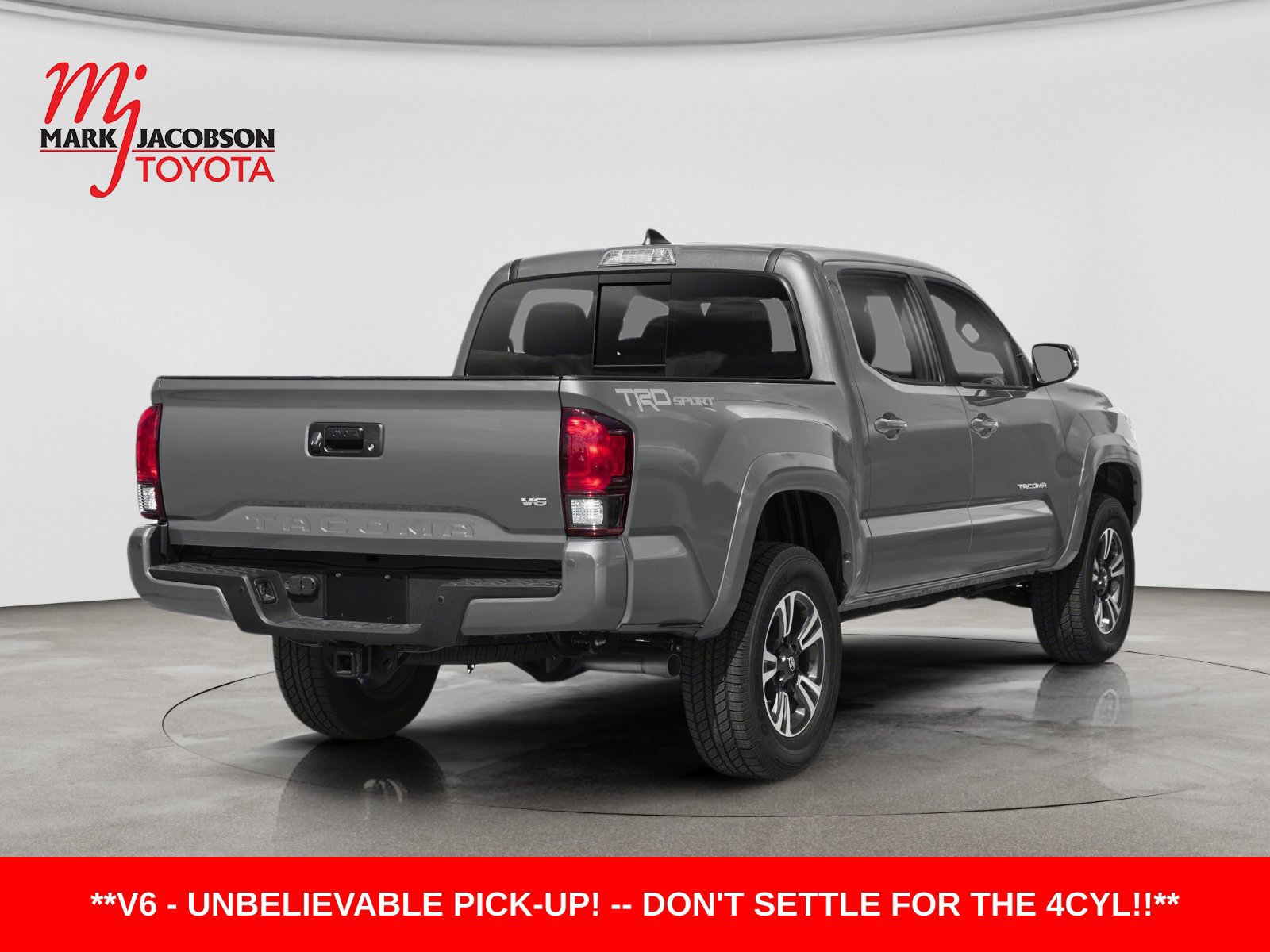 Used 2019 Toyota Tacoma TRD Sport AWD/4WD image 2
