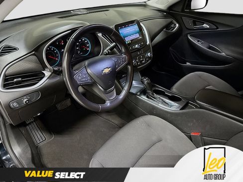 Used 2020 Chevrolet Malibu RS FWD image 11