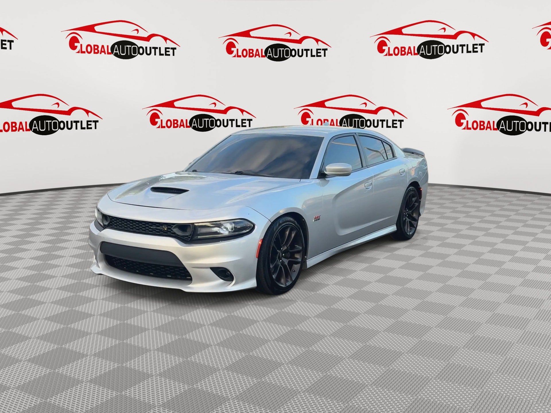 Used 2020 Dodge Charger Scat Pack RWD image 4