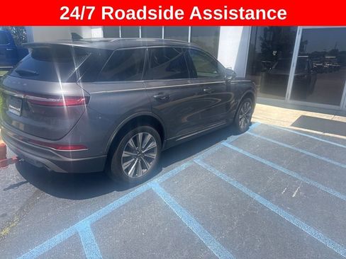 Used 2022 Lincoln Corsair Reserve w/ Equipment Group 201A AWD/4WD image 5