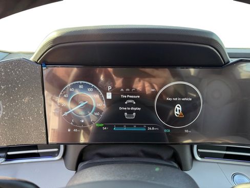 New 2026 Hyundai Elantra Limited image 11