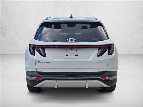 Used 2022 Hyundai Tucson Limited FWD image 4