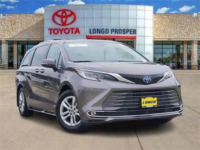 Certified 2021 Toyota Sienna Limited