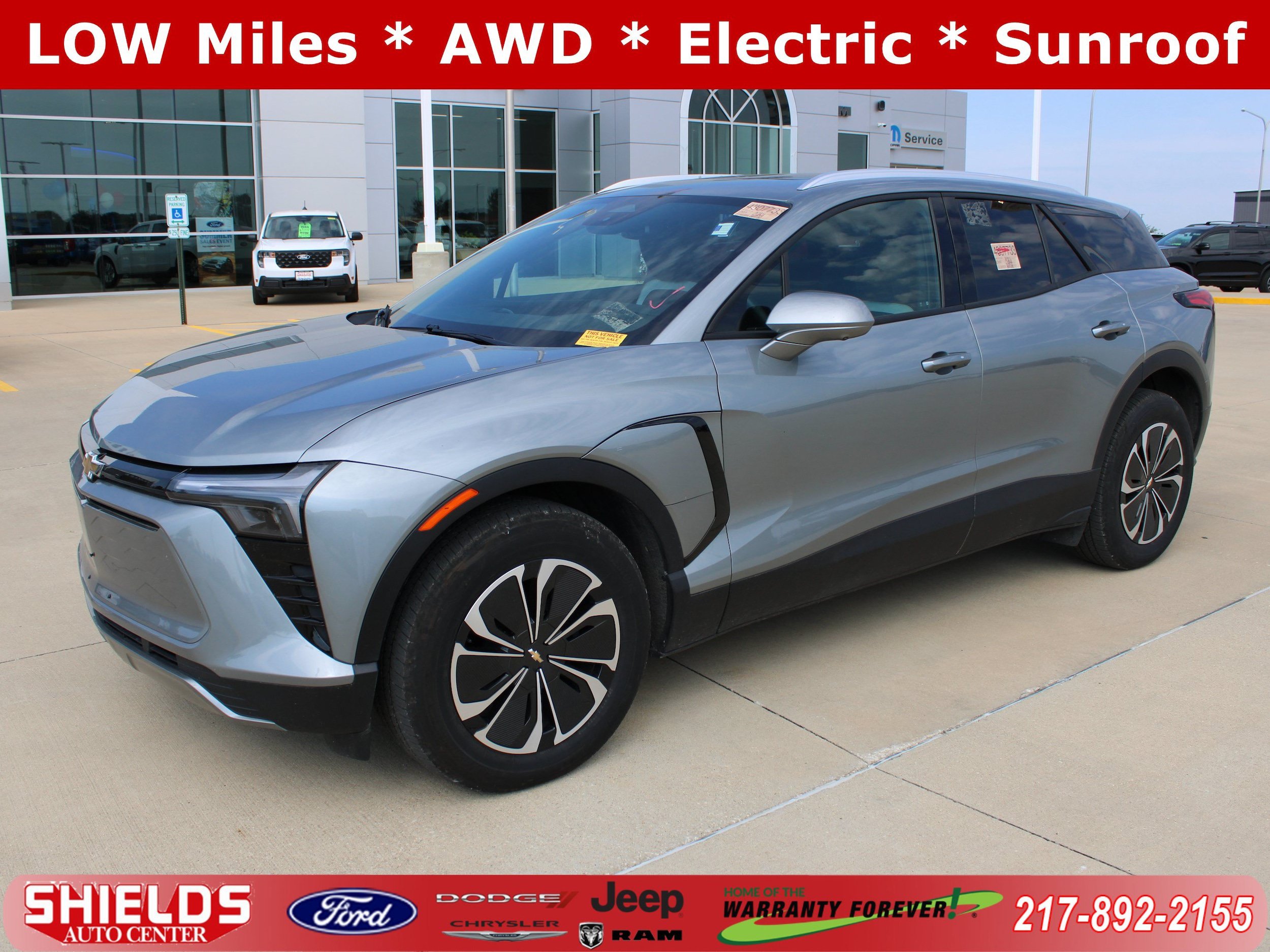 Used 2024 Chevrolet Blazer EV LT AWD/4WD image 1