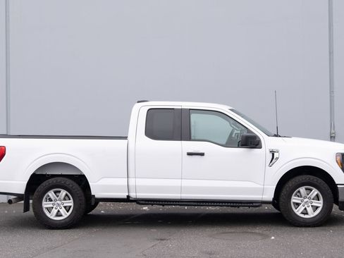 Used 2023 Ford F150 XLT AWD/4WD image 22