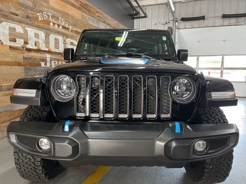 Used 2023 Jeep Wrangler Unlimited Rubicon 4xe AWD/4WD image 8