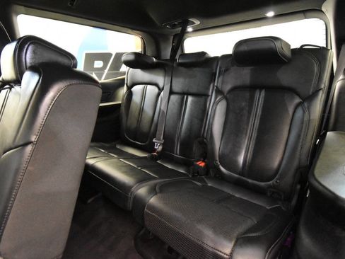 Used 2022 Jeep Wagoneer Series II image 16