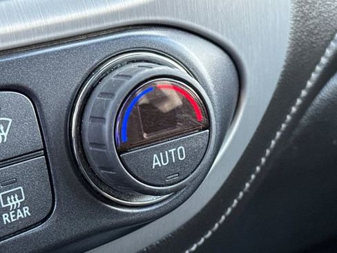 Used 2018 GMC Canyon SLE w/ SLE Convenience Package image 29