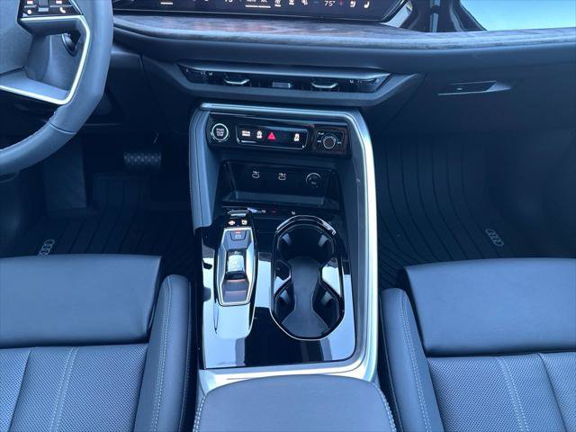 New 2026 Audi Q5 Premium Plus AWD/4WD image 17