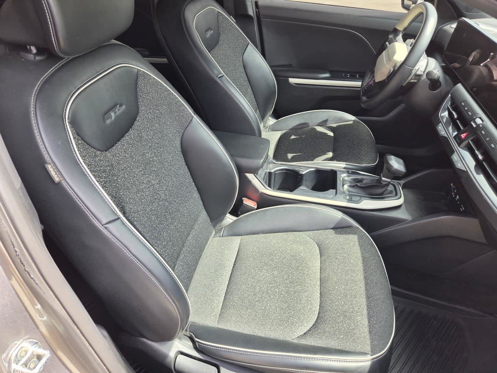 Used 2025 Kia K4 GT-Line FWD image 10