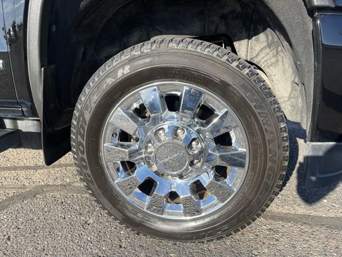 Used 2016 GMC Sierra 2500 Denali w/ Duramax Plus Package image 17