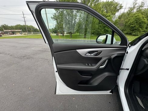 Certified 2025 Chevrolet Blazer LT w/ LPO, Floor Liner Package image 12