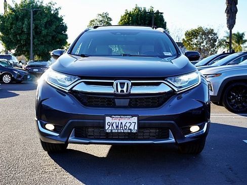 Used 2018 Honda CR-V Touring image 5