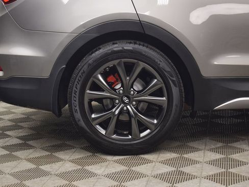 Used 2017 Hyundai Santa Fe Sport w/ 2.0T Ultimate Tech Package 05 image 32