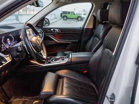 Used 2023 BMW X7 xDrive40i image 22