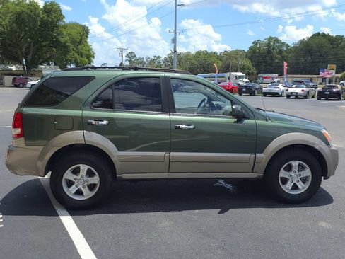 Used 2006 Kia Sorento EX RWD image 4