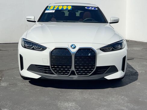 Used 2024 BMW i4 eDrive40 w/ Premium Package image 34