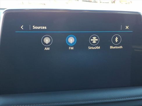 Used 2021 Chevrolet Tahoe High Country w/ Premium Package image 6