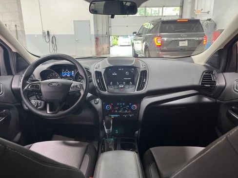 Certified 2019 Ford Escape SE AWD/4WD image 48