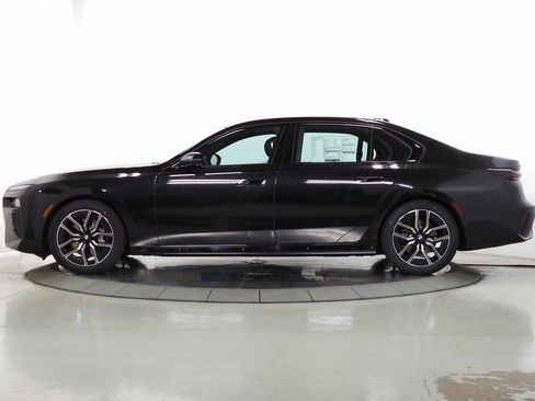 New 2026 BMW 740i xDrive 740i xDrive w/ Premium Package image 3