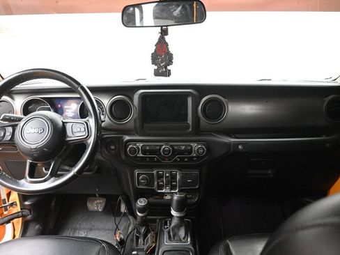 Used 2021 Jeep Gladiator Sport AWD/4WD image 14