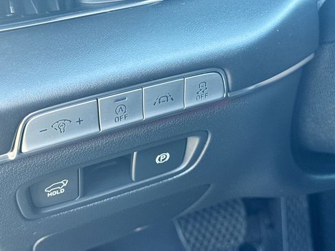 Used 2021 Genesis GV80 2.5T w/ Advanced Package 02 image 11