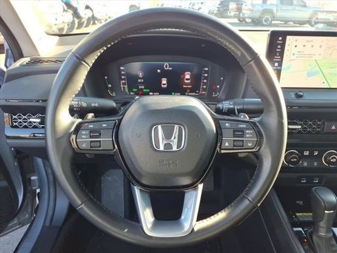 Used 2024 Honda Accord Touring image 20