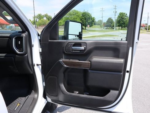 Used 2020 Chevrolet Silverado 2500 LT w/ All Star Edition AWD/4WD image 22