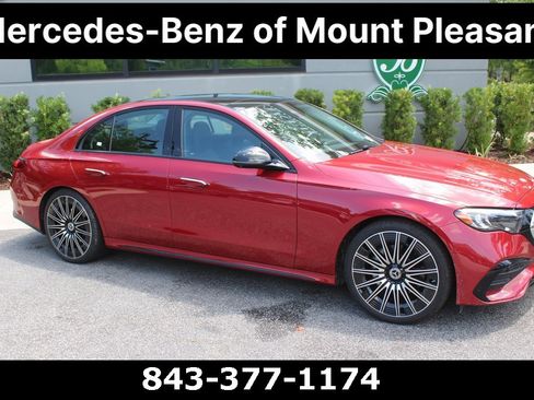 Used 2025 Mercedes-Benz E 350 4MATIC Sedan image 2