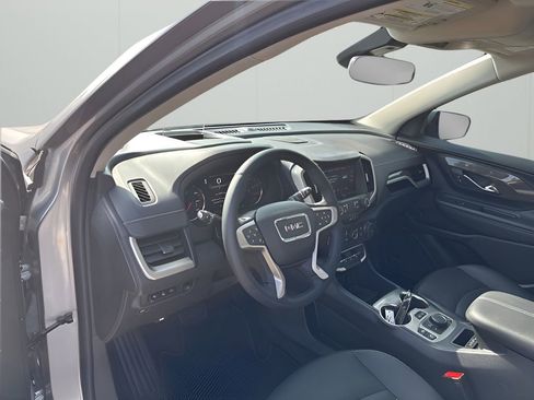 Used 2024 GMC Terrain Denali w/ Denali Premium Package AWD/4WD image 27