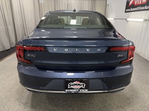 Used 2022 Volvo S90 B6 Inscription w/ Advanced Package image 5