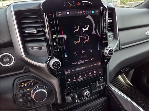 New 2026 RAM 1500 Big Horn AWD/4WD image 11