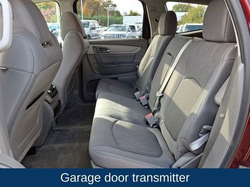 Used 2017 Chevrolet Traverse LT image 13