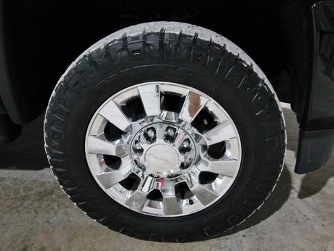 Used 2016 GMC Sierra 2500 Denali w/ Duramax Plus Package image 17