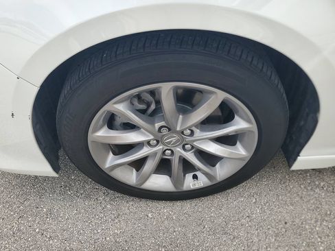 Used 2023 Acura TLX FWD image 4