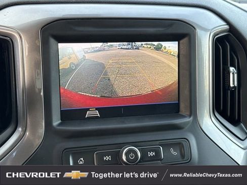 Used 2020 Chevrolet Silverado 1500 Custom w/ Infotainment Package RWD image 24