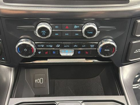 Used 2026 Ford F150 Lariat AWD/4WD image 23