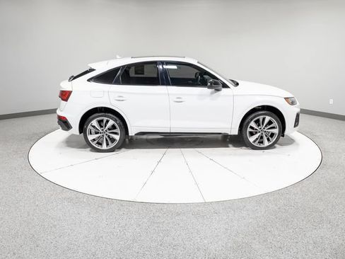 Used 2024 Audi SQ5 Premium Plus w/ Premium Plus Package AWD/4WD image 31