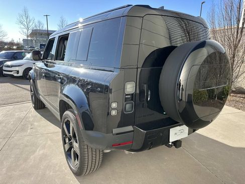 New 2026 Land Rover Defender 110 S AWD/4WD image 7