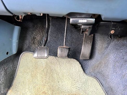 Used 1989 Ford Mustang LX RWD image 17