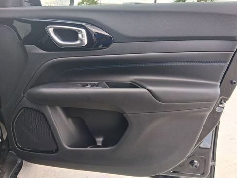 New 2026 Jeep Compass Latitude image 24