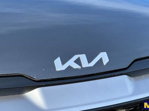 Used 2025 Kia Sportage EX w/ EX Premium Package image 36