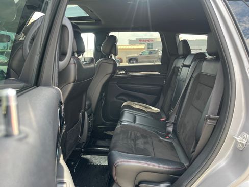 Used 2019 Jeep Grand Cherokee Trailhawk AWD/4WD image 26
