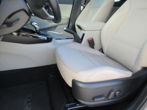 Used 2020 Kia Soul EX image 16