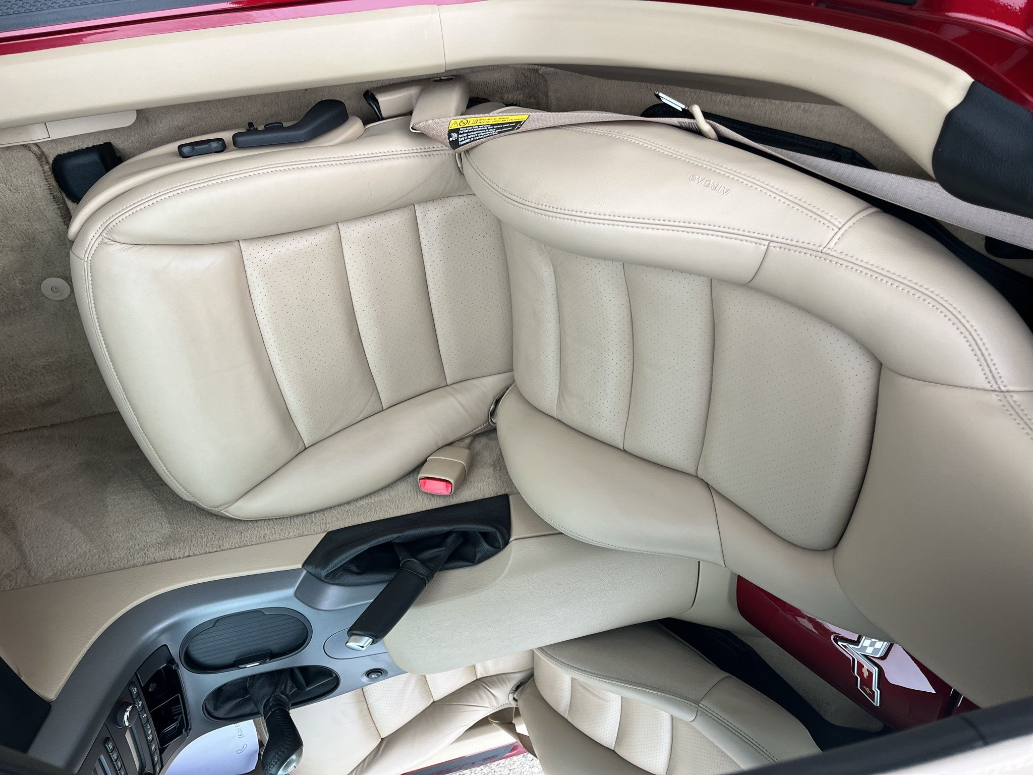 Used 2006 Chevrolet Corvette Convertible w/ Performance Package RWD image 35